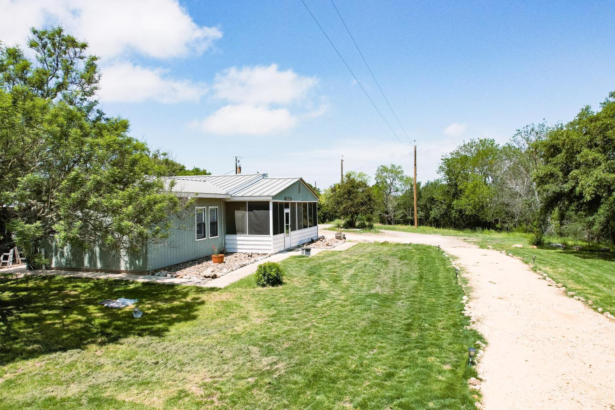 Hadley'S House - A Country 3 Bdrm With Screened-In Porch New Braunfels Exterior photo